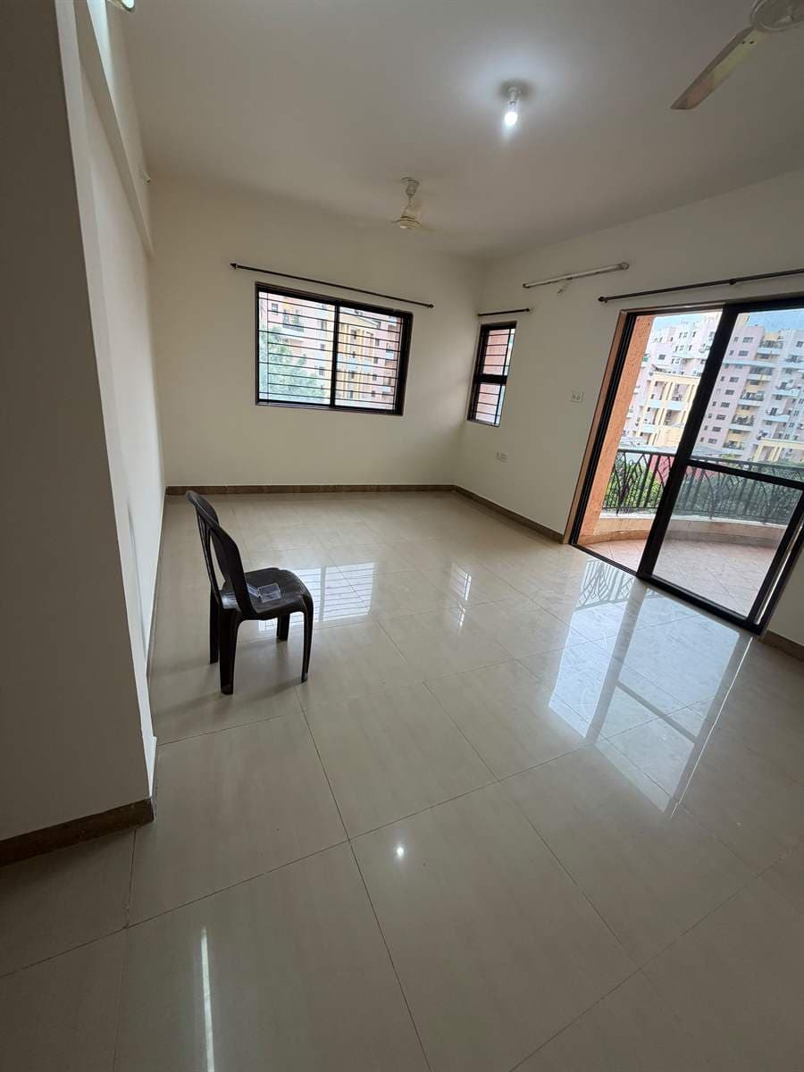 2 BHK in Jasminium - Photo 2